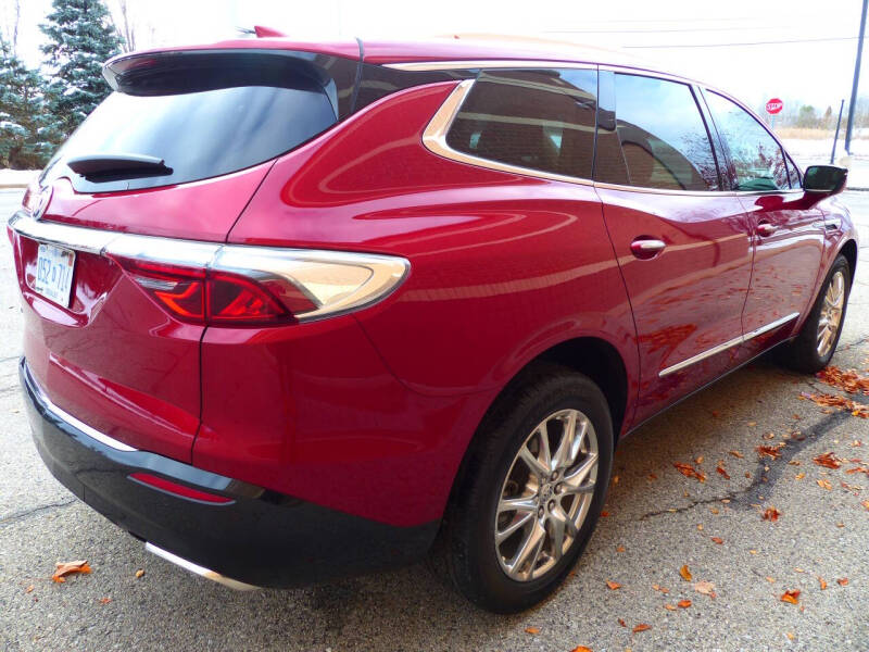 2023 Buick Enclave Essence