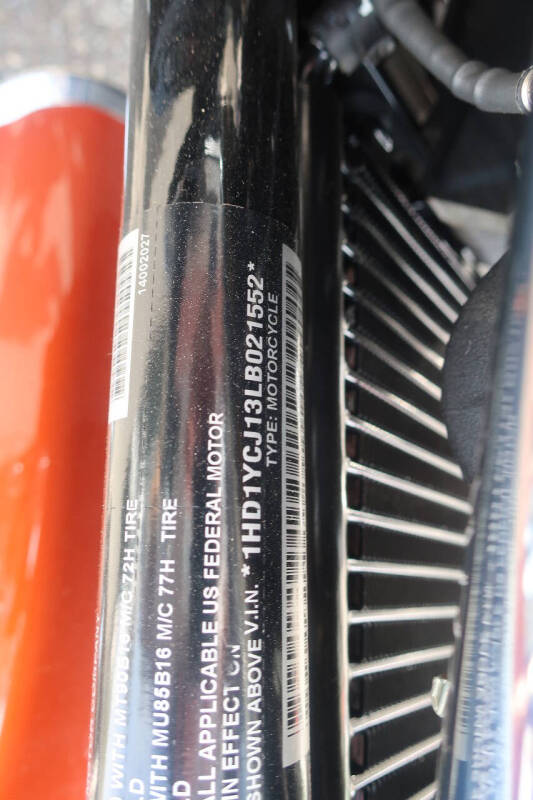 2020 Harley-Davidson FLDE