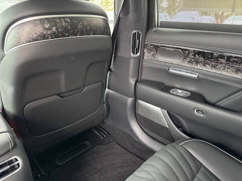 2025 Genesis G90 3.5T e-Supercharger