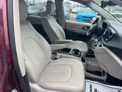 2018 Chrysler Pacifica Touring L Plus