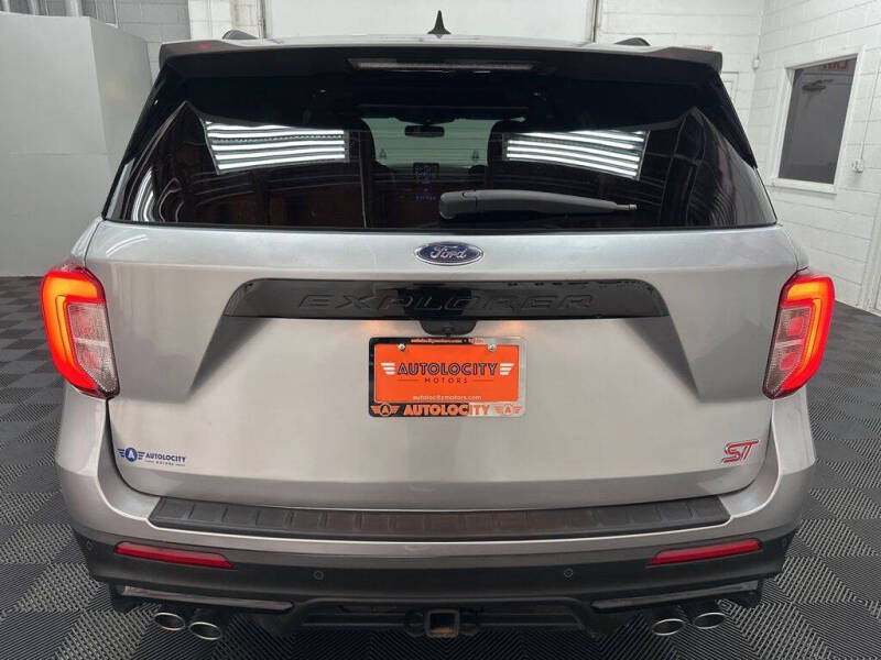 2022 Ford Explorer ST