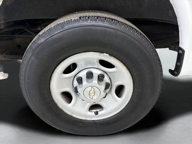 2021 Chevrolet Express 2500