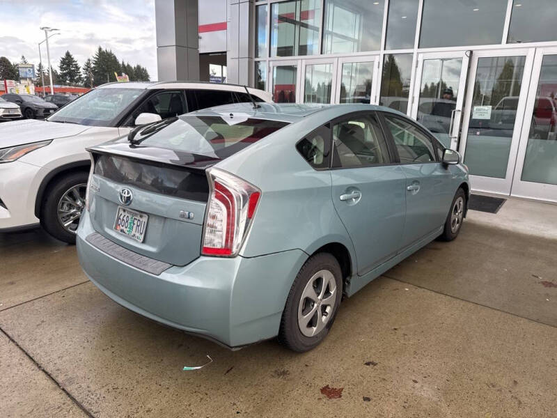 2012 Toyota Prius One