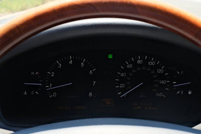 2004 Lexus LS 430