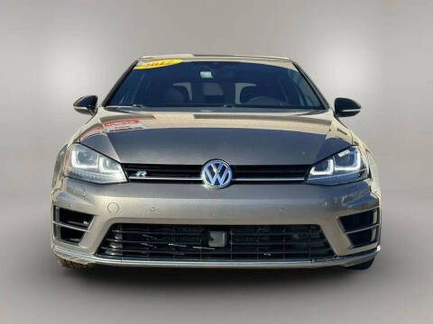 2017 Volkswagen Golf R 4Motion