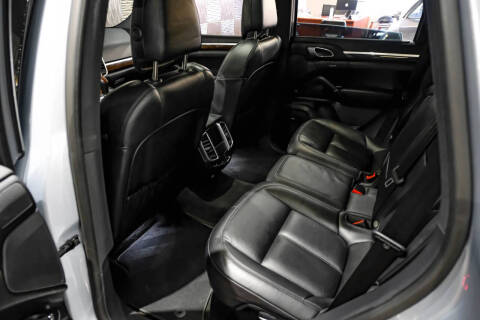 2017 Porsche Cayenne S