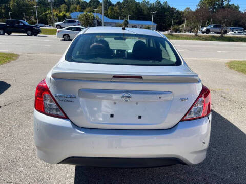 2018 Nissan Versa