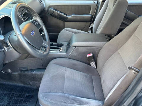 2010 Ford Explorer Sport Trac XLT