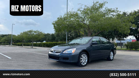 2007 Honda Accord for sale at RIZ MOTORS in Stafford TX