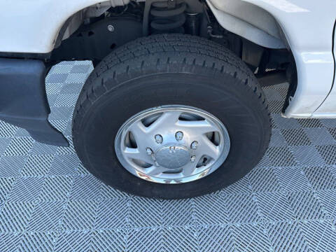 2022 Ford E-Series