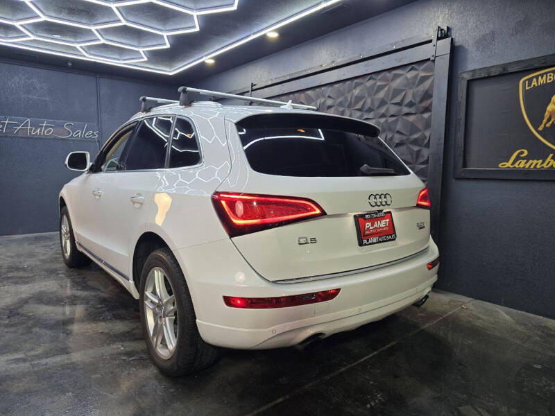 2016 Audi Q5 2.0T quattro Premium Plus