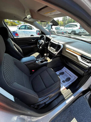 2018 GMC Acadia SLE-2