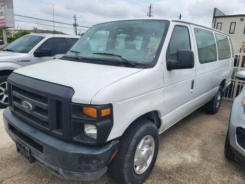 2011 Ford E-Series E-350 SD XL