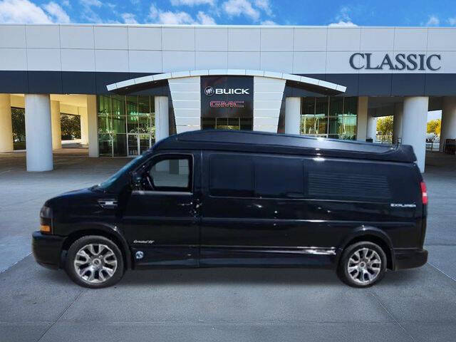 2026 GMC Savana 2500