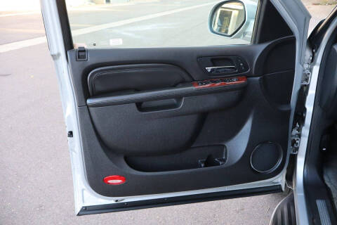 2011 Cadillac Escalade