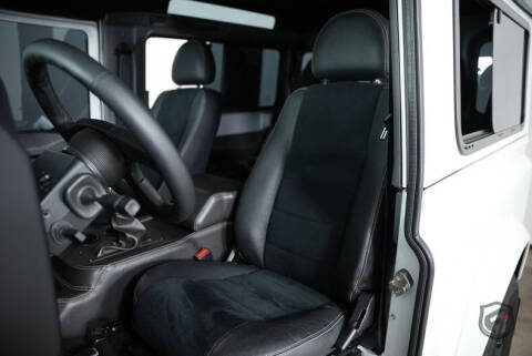 1986 Land Rover Defender