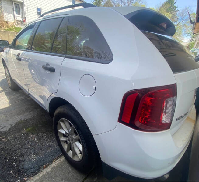 2014 Ford Edge SE
