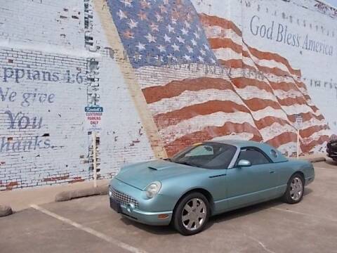 2002 Ford Thunderbird for sale at LARRY'S CLASSICS in Skiatook OK