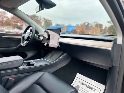 2025 Tesla Model Y Long Range