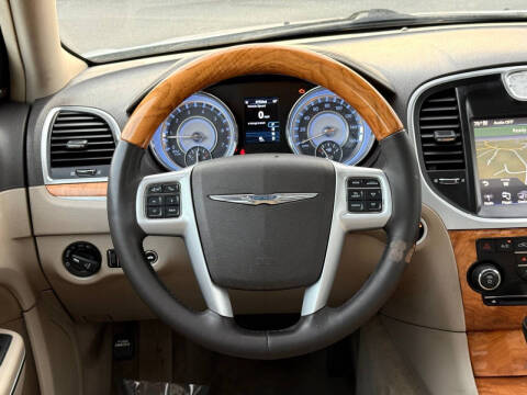 2014 Chrysler 300 C