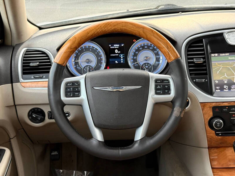 2014 Chrysler 300 C