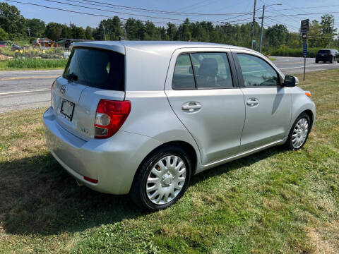 2010 Scion xD