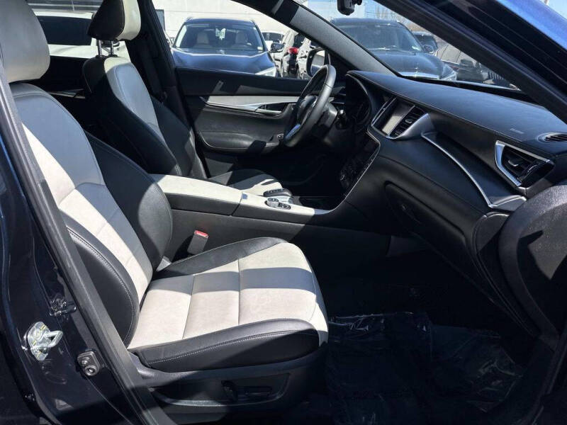 2025 Infiniti QX55 Luxe