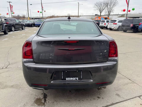 2023 Chrysler 300 S V6