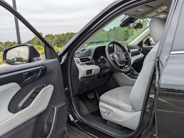 2023 Toyota Highlander L