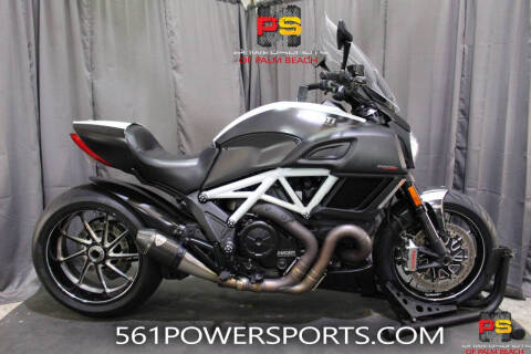 2015 Ducati Diavel Carbon