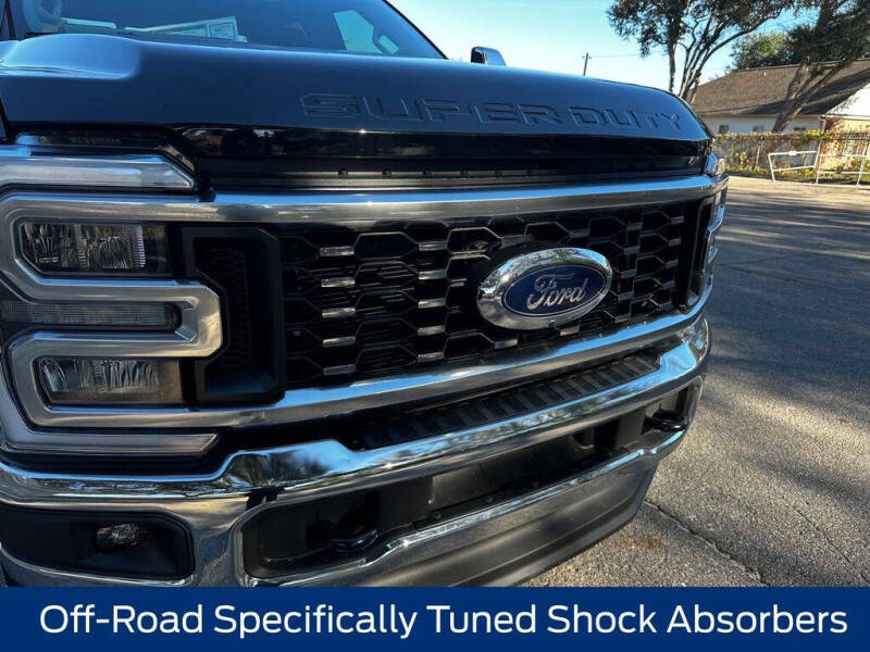 2025 Ford F-350 Super Duty Lariat