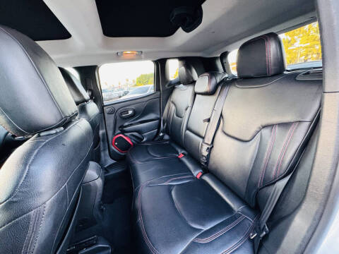 2016 Jeep Renegade Trailhawk