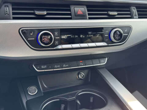 2017 Audi A4 2.0T quattro Premium