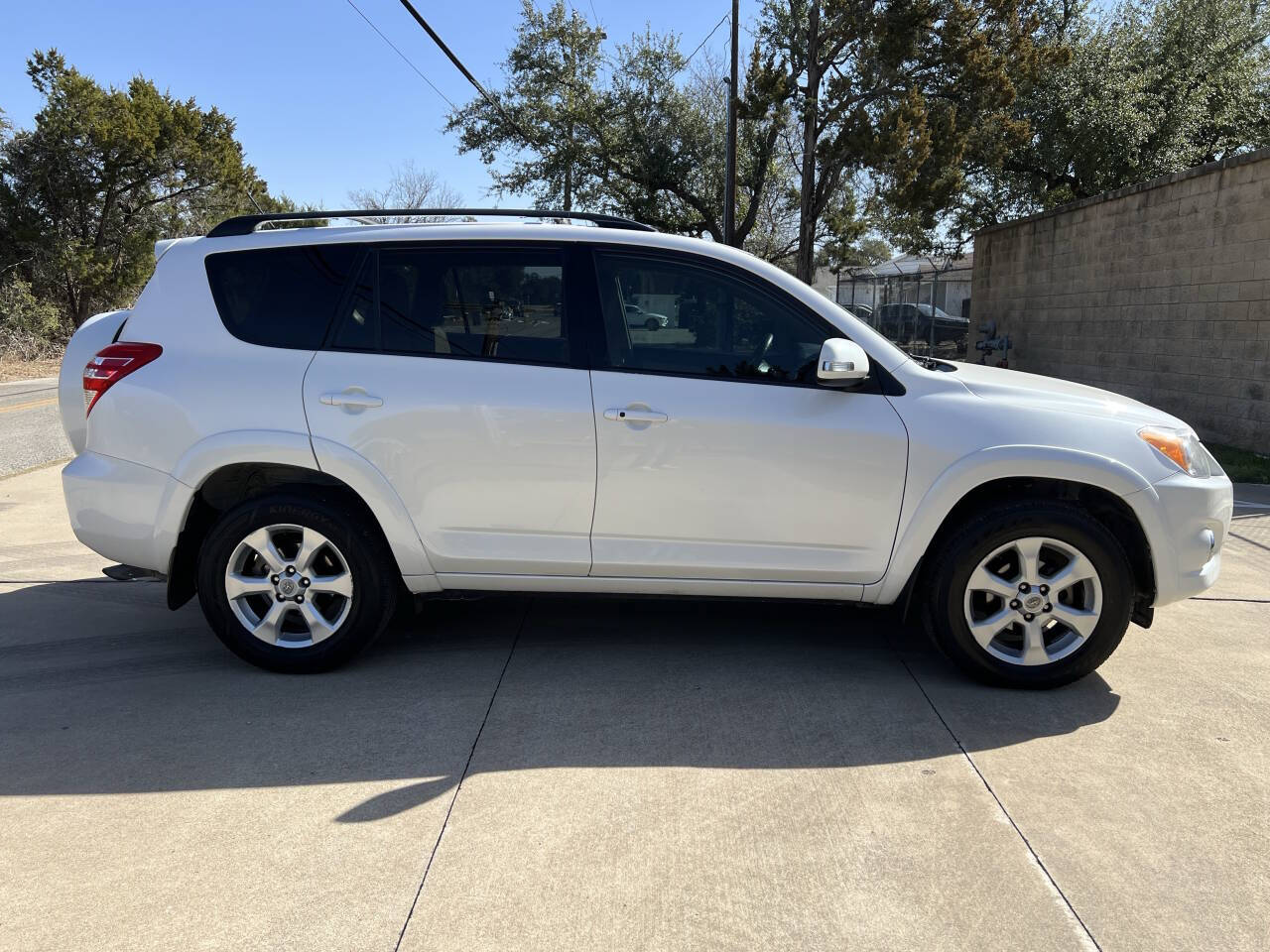 Used Car 2012 Toyota Rav4  Limited 4dr Suv For Sale Under $15,000 In Austin, Texas