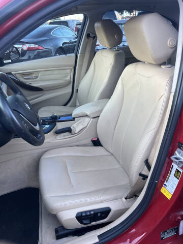 2015 BMW 3 Series 328i