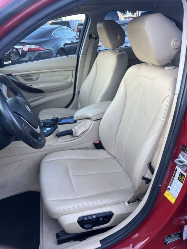 2015 BMW 3 Series 328i