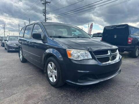 2013 Dodge Grand Caravan for sale at Instant Auto Sales in Chillicothe OH