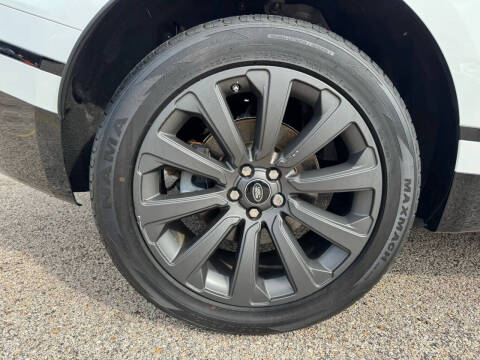 2019 Land Rover Range Rover Velar P250 R-Dynamic SE