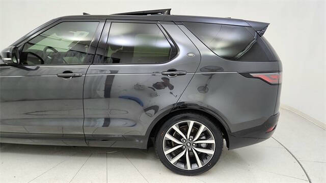 2024 Land Rover Discovery P300 Dynamic SE