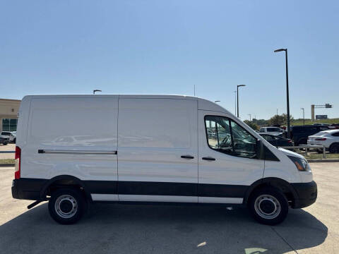 2025 Ford Transit 250