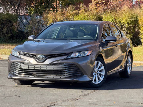 2020 Toyota Camry LE