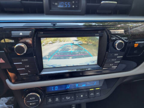 2014 Toyota Corolla LE Plus