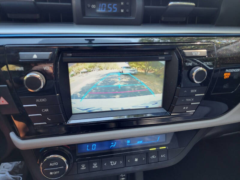 2014 Toyota Corolla LE Plus