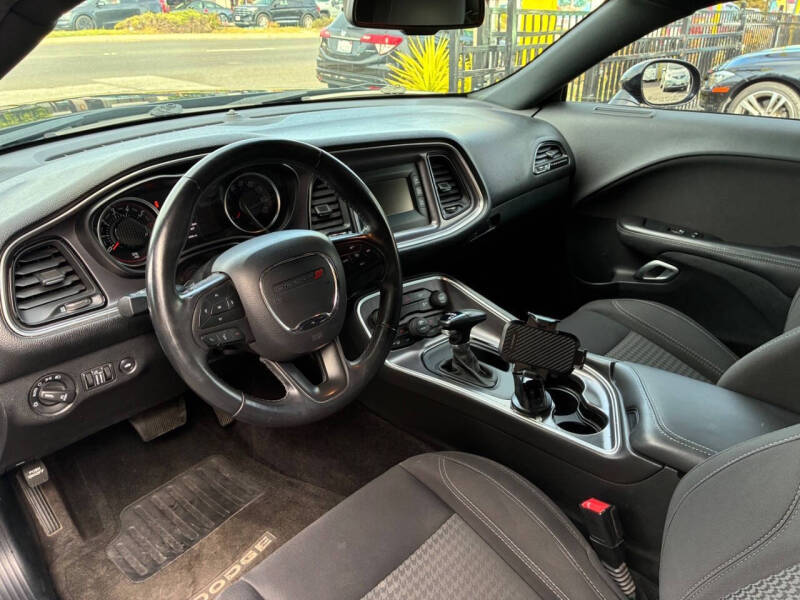 2017 Dodge Challenger R/T