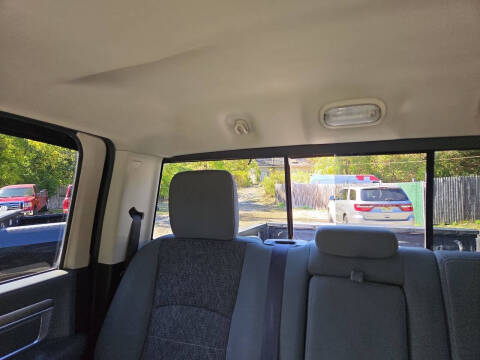 2016 RAM 1500 Big Horn