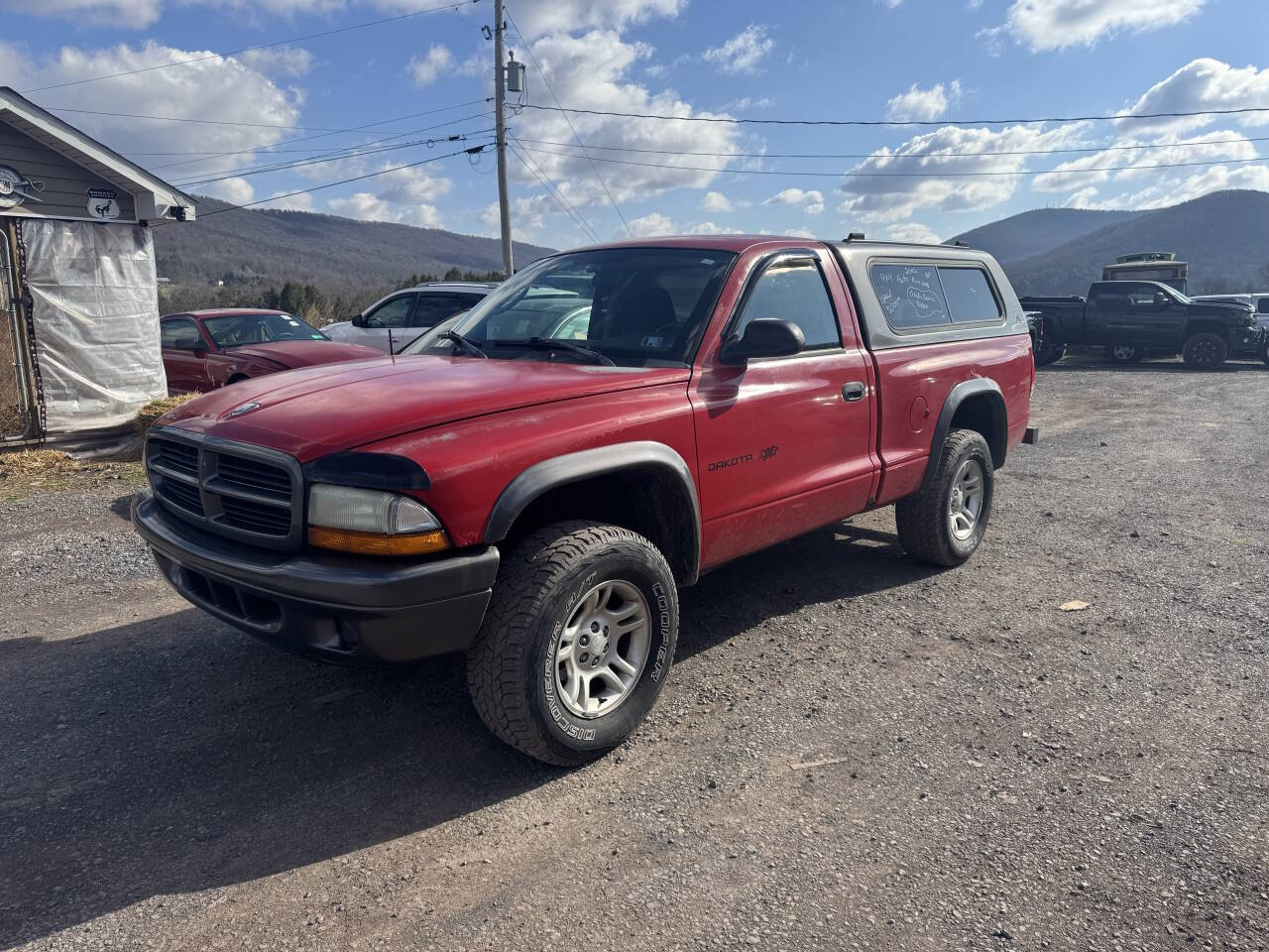 Red 2002 Dodge Dakota Base 2dr Standard Cab 4WD SB 1