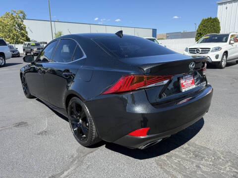2017 Lexus IS 300