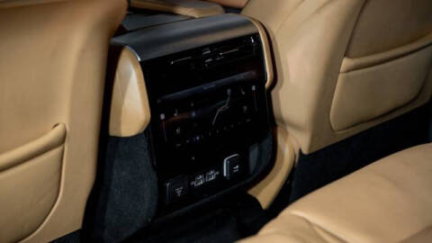 2022 Jeep Grand Wagoneer Series III