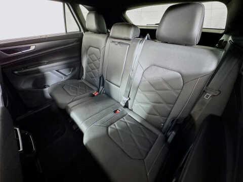 2024 Volkswagen Atlas Cross Sport SE 4Motion