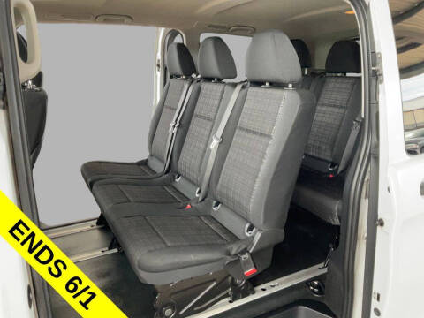2016 Mercedes-Benz Metris Passenger